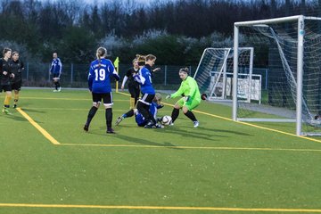 Album: F Tornesch am 12.4.17 - Frauen Union Tornesch - Victoria : Ergebnis: 4:2